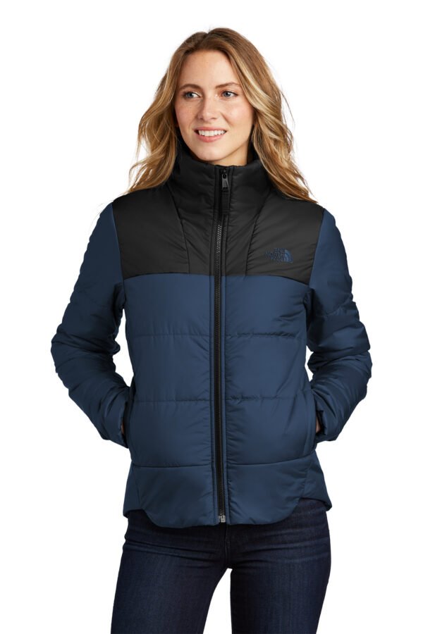 The North Face ® Women's Chest Logo Everyday Insulated Jacket